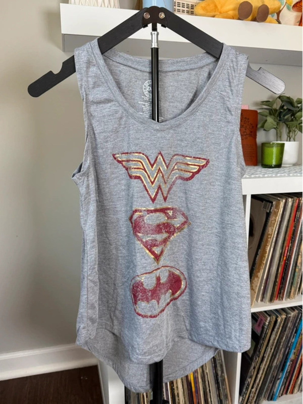 DC Tank - Size M